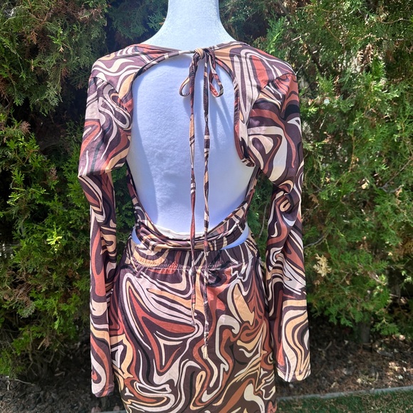 SHEIN Multicolor Brown and Cream Abstract Midi Skirt Set - Picture 3 of 3